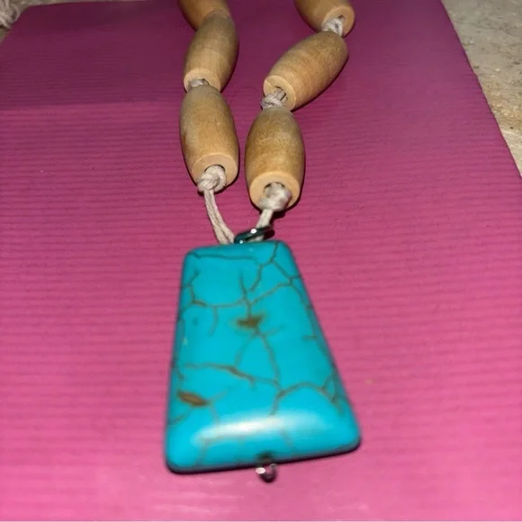 Turquoise Type Pendent Necklace Homemade Wooded Spools Corded Rope 14” Long - Picture 4 of 9